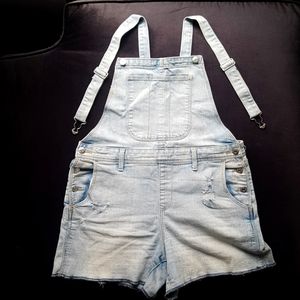 Old Navy Overall Shorts || Size: Medium